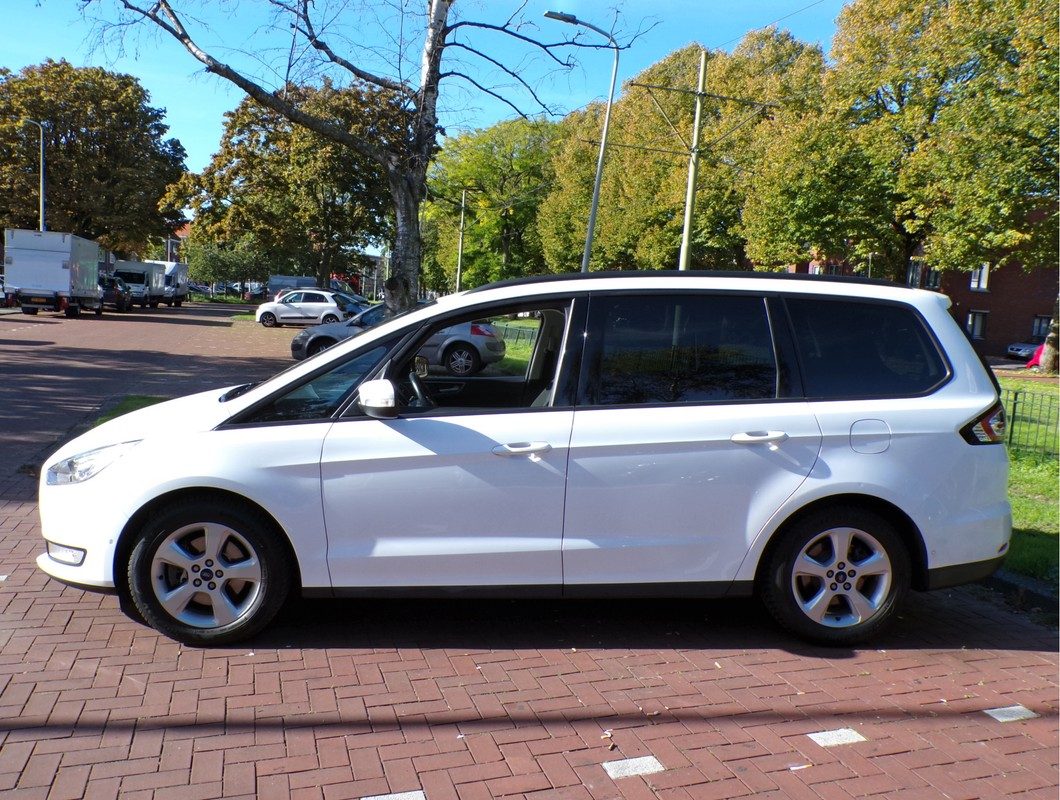 Ford Galaxy / 2