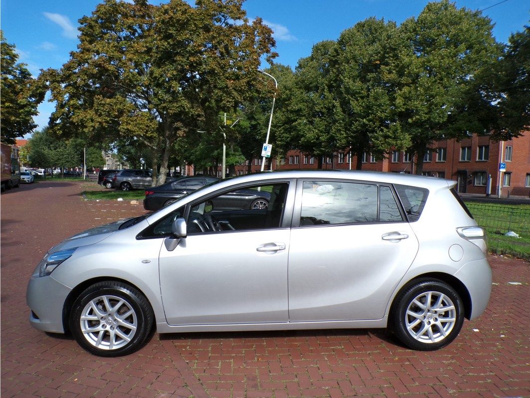 Toyota Verso / 2