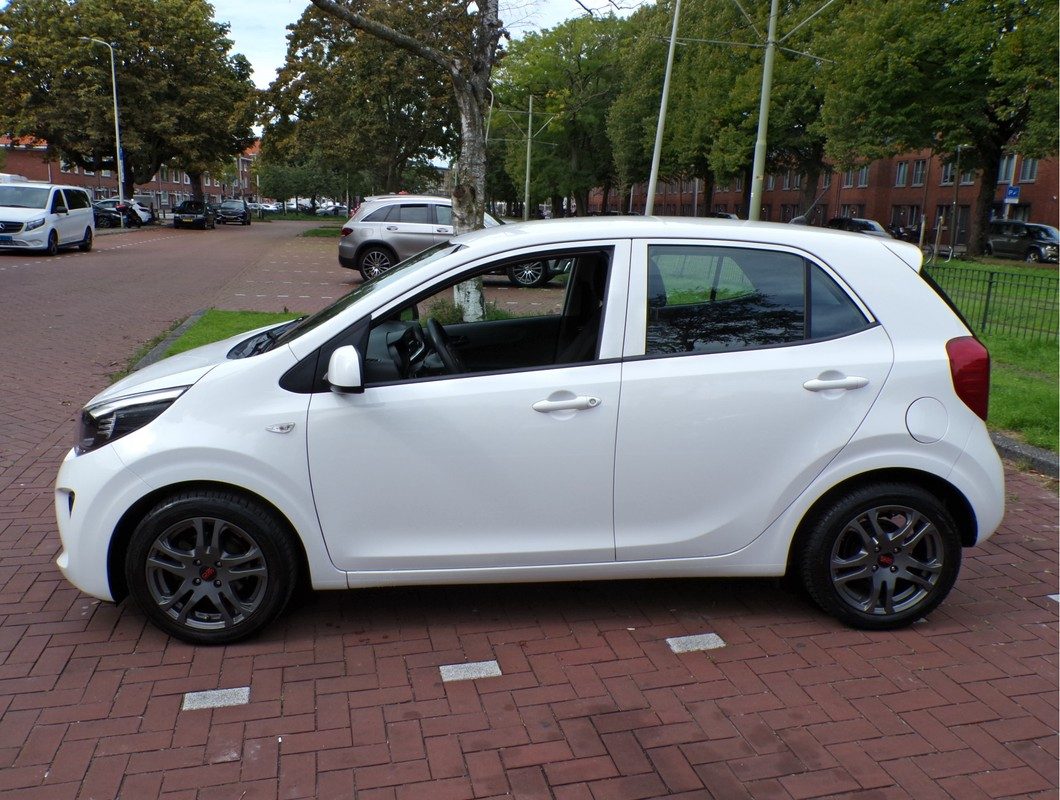 Kia Picanto / 2