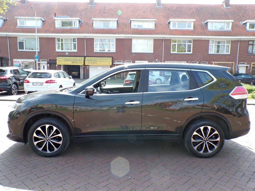 Nissan X-Trail / 2