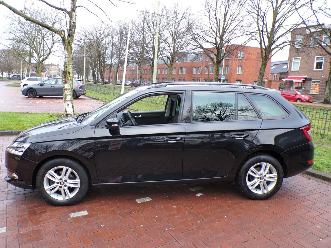 Škoda Fabia / 2