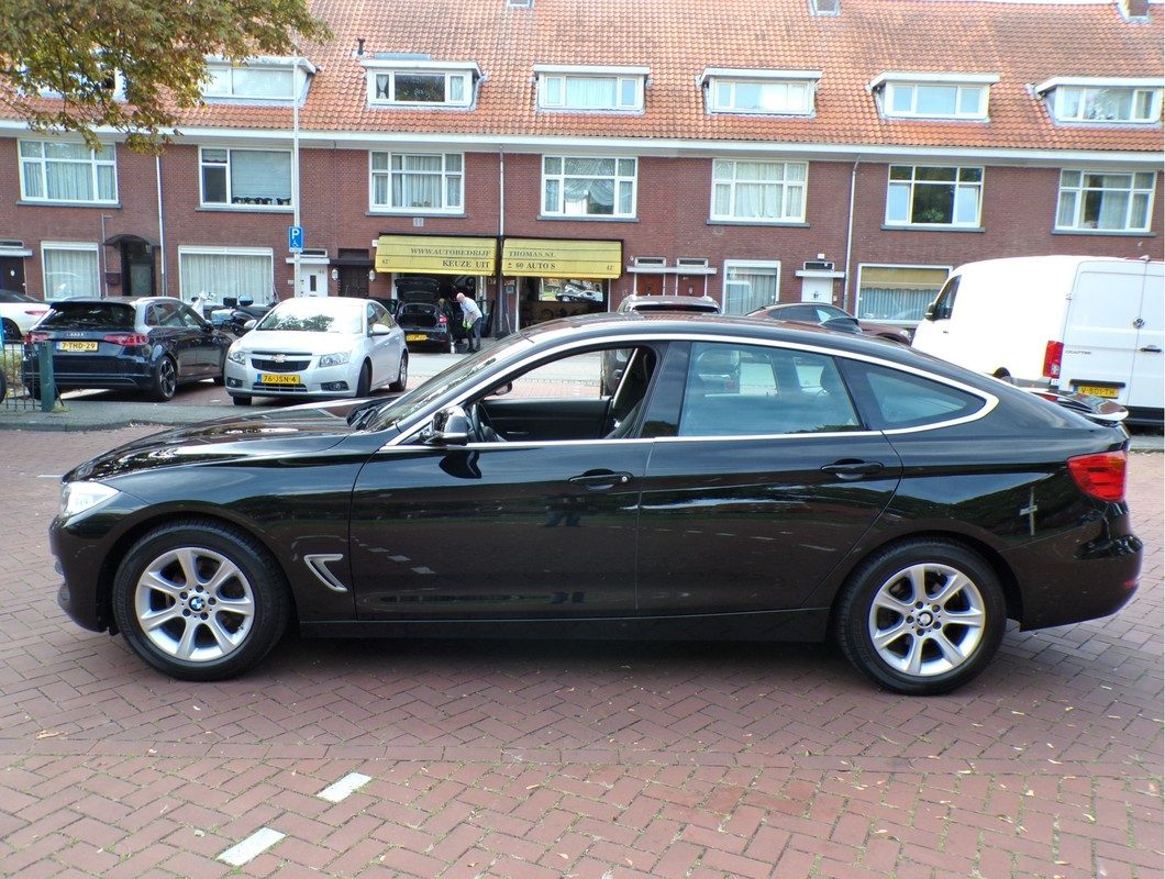 BMW 3 Serie / 2