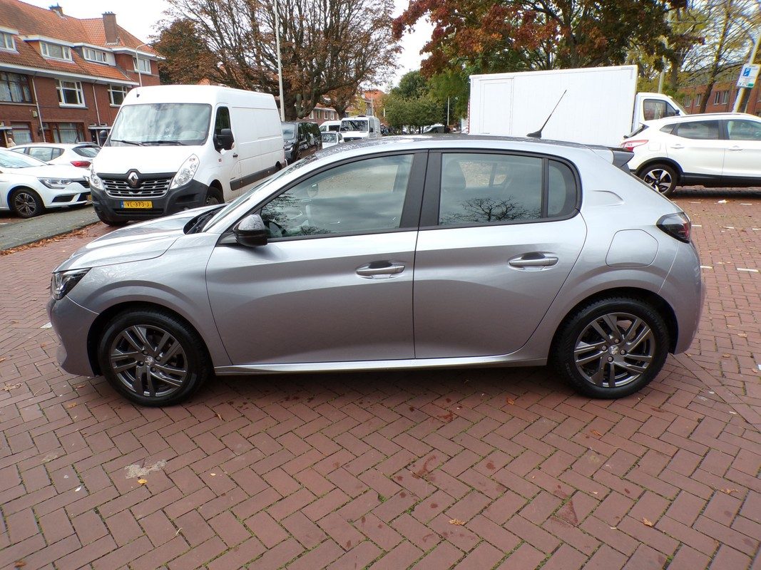 Peugeot 208 / 2